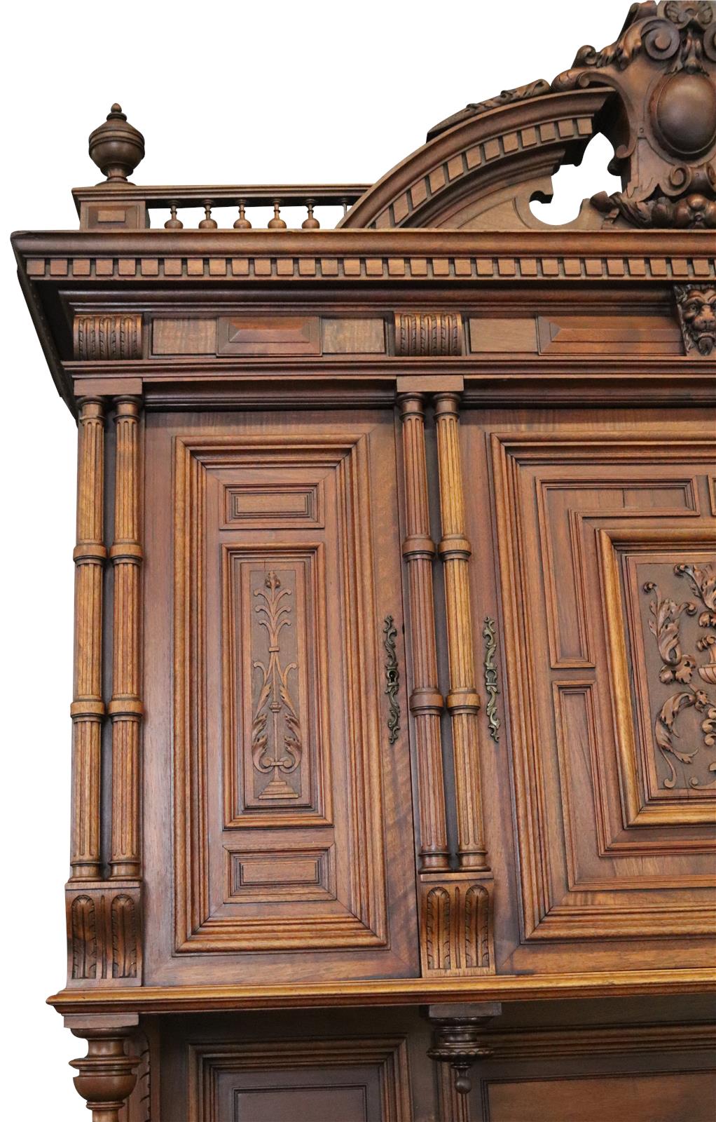 Buffet Renaissance Antique French 1900 Impressive Carved Walnut Large 6-Door-Image 11