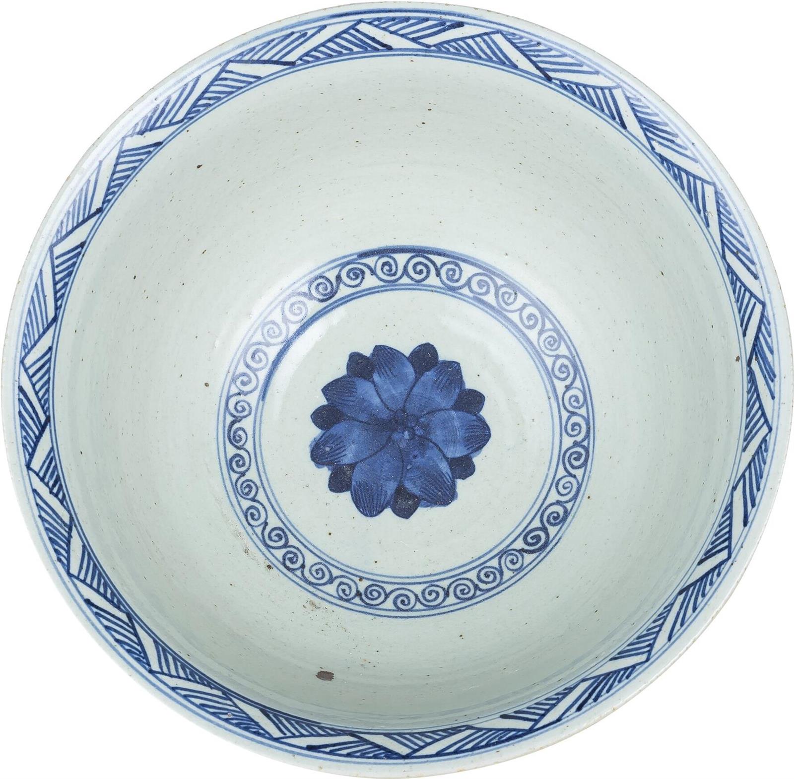 Bowl DYNASTY Flower and Vine Floral Ink Blue Ceramic-Image 2