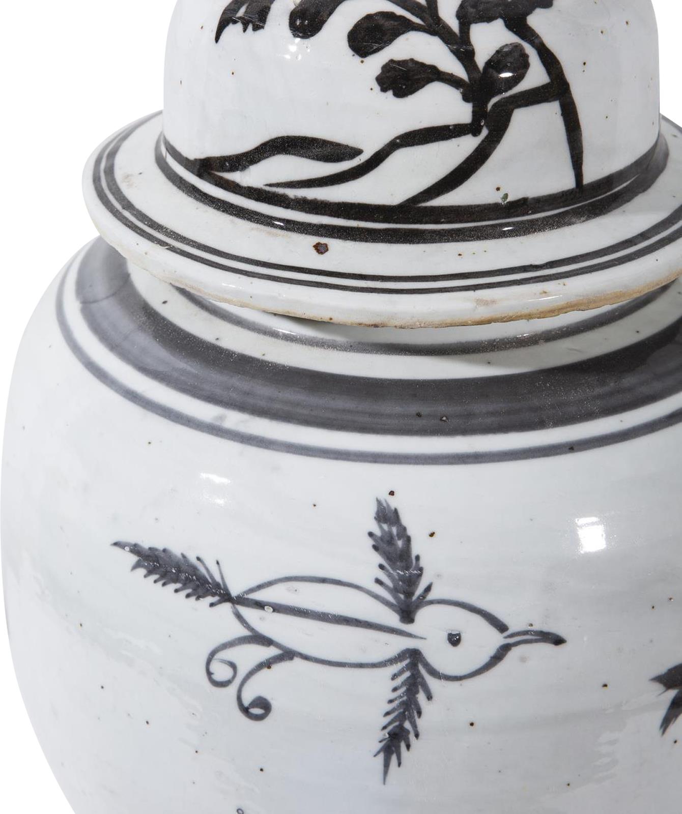 Temple Jar Vase Flying Bird Black Vintage White Crackle Ceramic Han-Image 4
